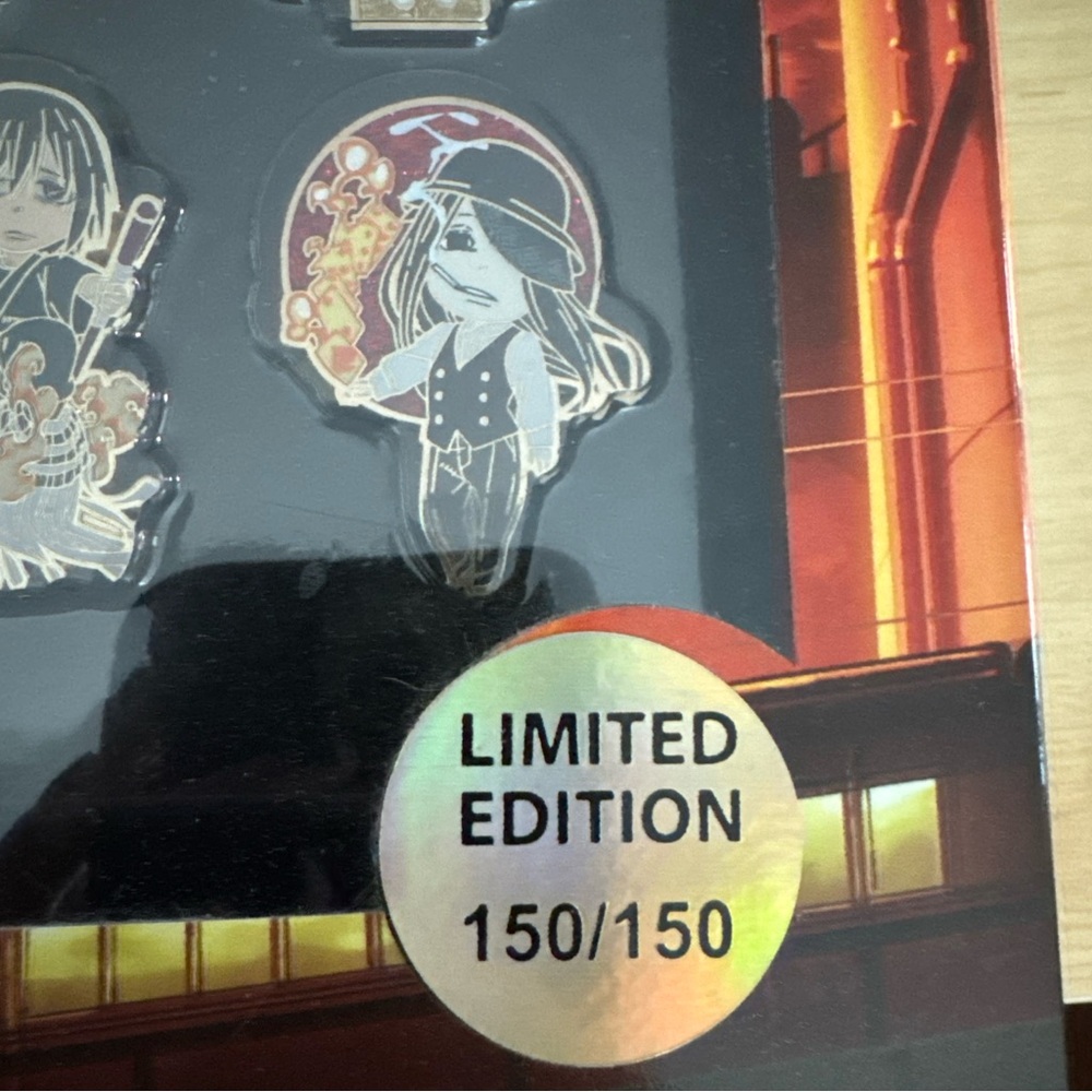 Fire Force Limited Edition Pin Set - Picture 2 of 7